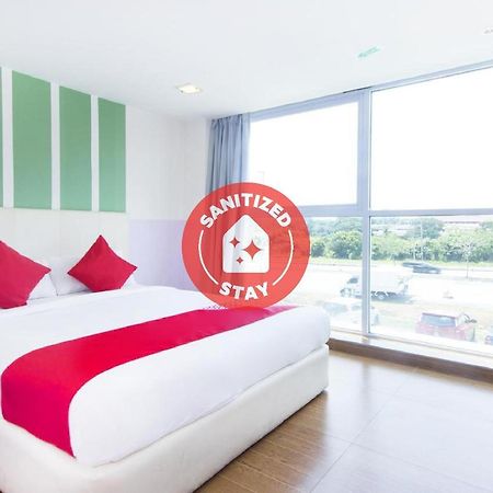 Oyo 419 City Boutique Hotel Bangi Exterior foto