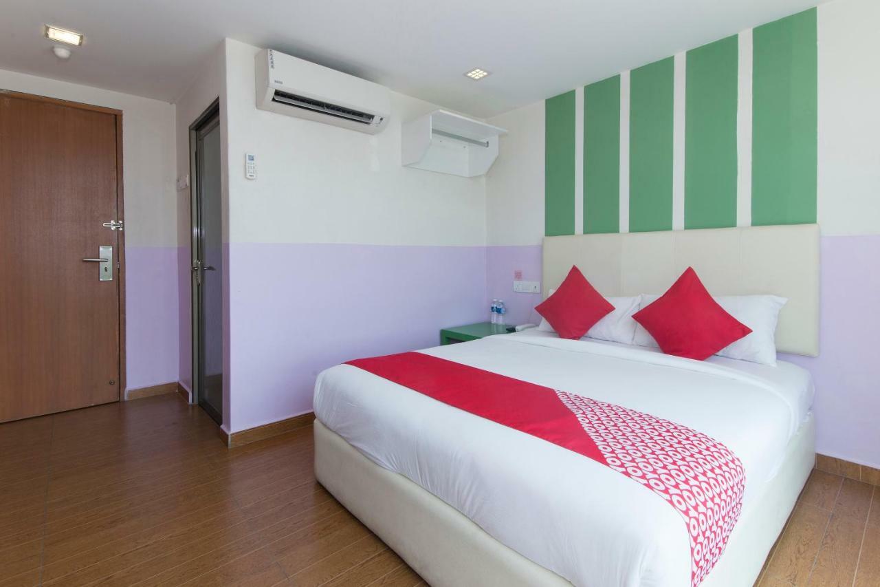 Oyo 419 City Boutique Hotel Bangi Exterior foto